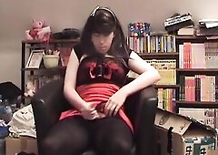 Spoiled Princess shows her secret