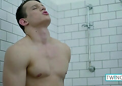 Ultra-Cute Wolf Luke Strockes his Stud Meat and Shoots a Phat Explosion!