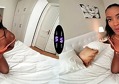 Ebony babe cums hard after seductive strip show on TmwVRnet