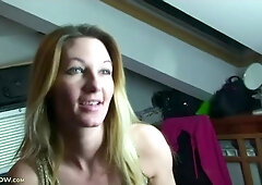 Big-bottomed blonde Vanessa Lovely is enjoying showing off her body