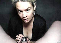 Female-dominator Hecate Casts Gender Magick and Sounds Her Serf