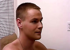 Wanking Guy Using A Toy