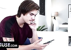 Beach Honey Gets Me The Follows