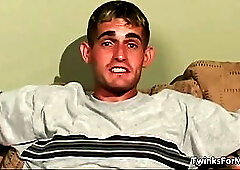 Horny gay guys meeting