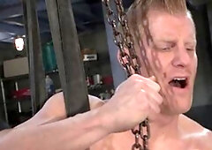 HotHouse.com - Johnny V & Ricky Decker oil teasing in the car