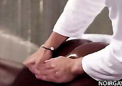 White gay massages and fucks his bbc black gay customer