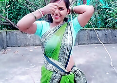 Desi Sexy Randi Ki Park Me Chudai Hindi Audio