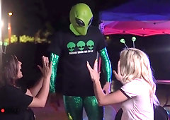 Katie Kush and Ella Cruz Area 51 Alien threesome outdoors