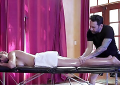 Glamour Milf Surprising Xxx