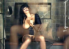 Wonderful MILF Alison Tyler breathtaking solo video