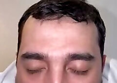 vecinos, un macho, una puta golosa, llega tarde al trabajo por comer verga