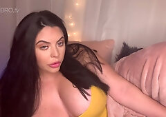 Well-rounded Silver Girl hot solo