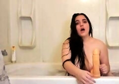 Big-Ass Brunette Teen Rides Dildo in Bubble Bath Solo