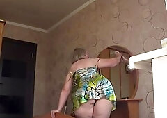 Neighbor watches chubby milf through open window. PAWG.