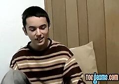 Slightly college-aged twunk brings you his glorious feet and hefty spear