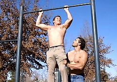 Muscular dudes fuck after sweating outdoors