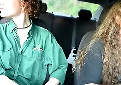 ???? lascivious clowness seduces a taxi driver????????