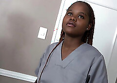 Big Tits Ebony Sluts Turn Hot Massage Sesh Into Sloppy Blow-job Threeway!