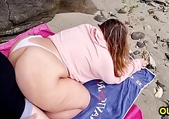 Wide Hips In Big Ass Stepmother And Stepson Have Incredible Sex On The Beach!