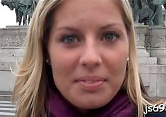 Beauty gives amazing blowjob then takes it up her cunt