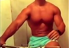 PIT CHECK 2: ARMS UP BRO