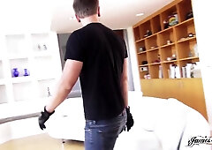 Behind The Scenes With Zoey Monroe