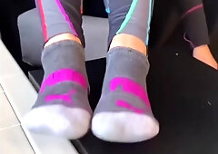Hot Momma Shoe And Sweaty Sock Removal