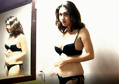 Hung Sapphire Young in the mirror