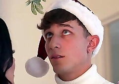 Stepmom Your Short Skirt Will Make You Trouble - Jennifer White