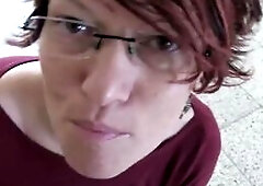 Hard Bang in a Teach Station - Popp Sylvie in Public