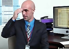 Office boss hunk enjoys 3some with hairyass bottom