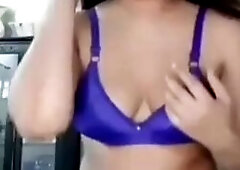Gouthami reddy manthena removing chudidar showing blue bra and milky boobs video leak
