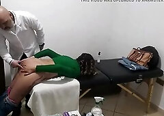 Medical consultation with a gynecologist where that guy examines the patient's dark hole and then talks to her.