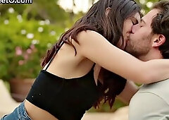 Curvy babe sucks cock and got pussypounded by her BF