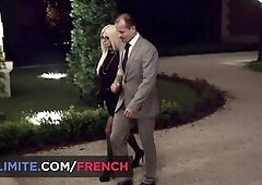 Double Penetration between swingers