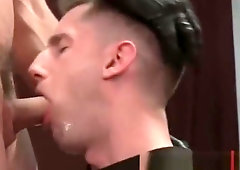 Cliff and Troy in horny extreme gay part1