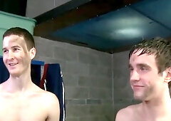 Sloppy inhaling trio in the locker bedroom - www.homensnus.top