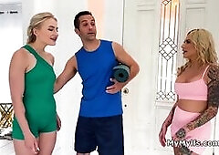 Free use threesome oral workout