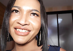 Fresh Thai ladyboy Duan gives her customer a massage with ass fucking