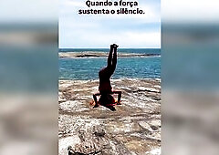 slender ebony honeys