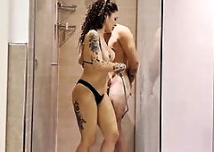 Happy ending massage, massaggio italiana, final feliz