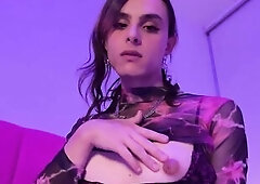 baddyy kitten weat breasts