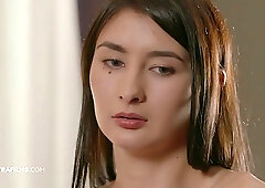 Skinny teens enjoy lesbian threesome in their bed