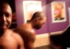 Ebony amateur spitroasted after dancing