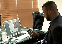 Brawny bear spunk soaked