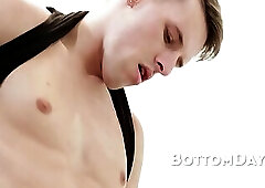 Fastest Hands Get To Be On Top