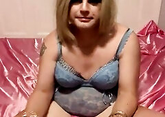 Thick sissy CD gets screwed by buttplug whilst high