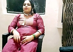 Desi wifey Annuakhil has wild sex with the neighbor man