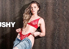 Passionate anal hottie Tori Black likes intensive anal fucking