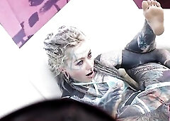 Behind the Scenes with Heavily Tattooed Slender Cutie Anuskatzz